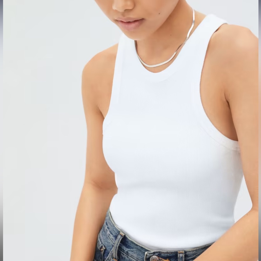Everlane Ribbed Cutaway Tank - Picture 5 of 5